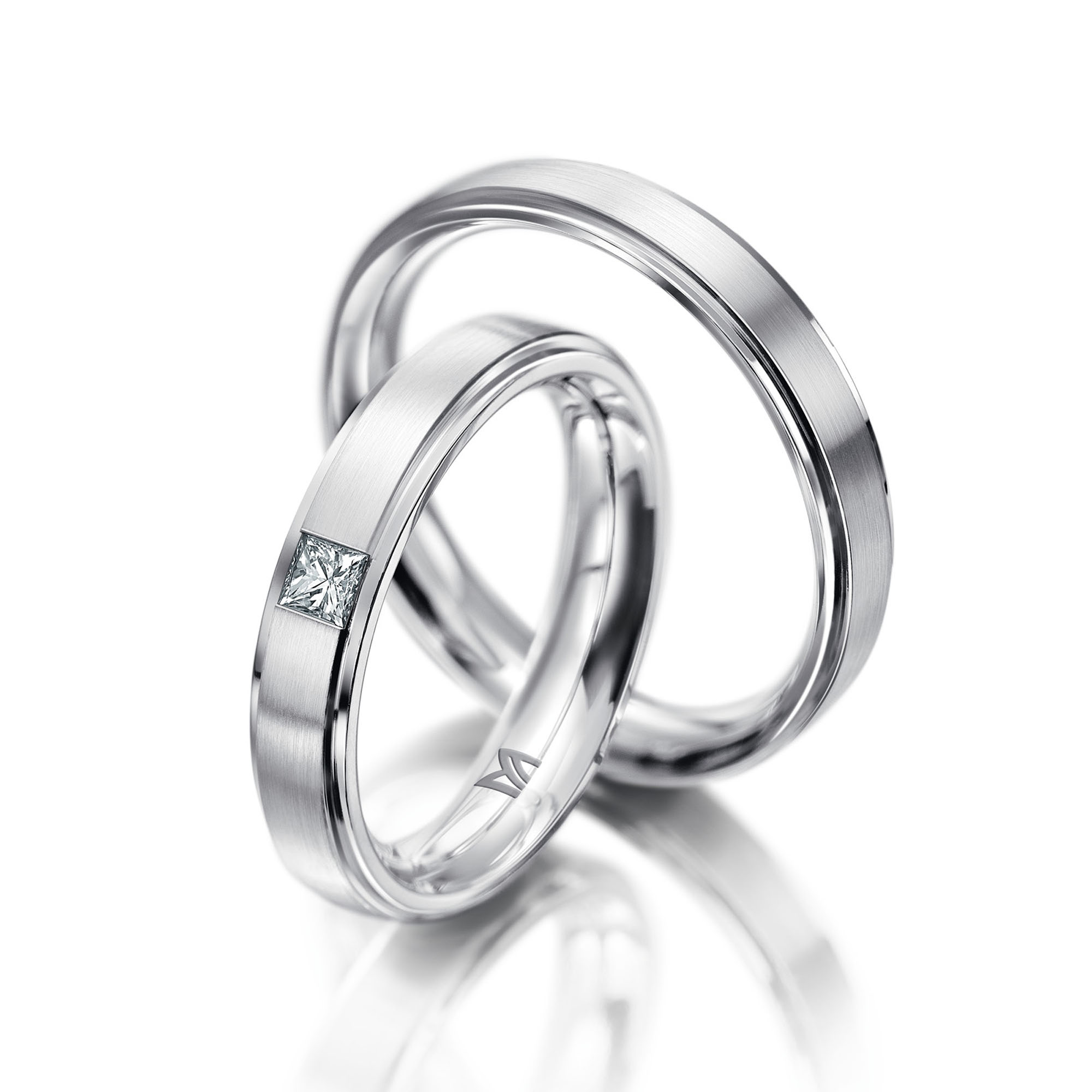 Meister Classics Trauringe 112.8952.01, 112.8952.00 bei Juwelier am Schloss in Schwetzingen Baden-Württemberg